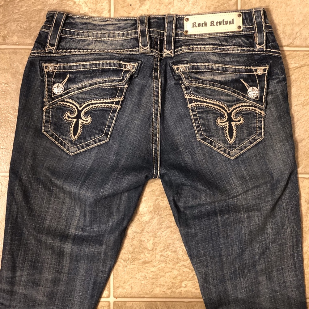 Rock Revival Johanna Straight Jeans